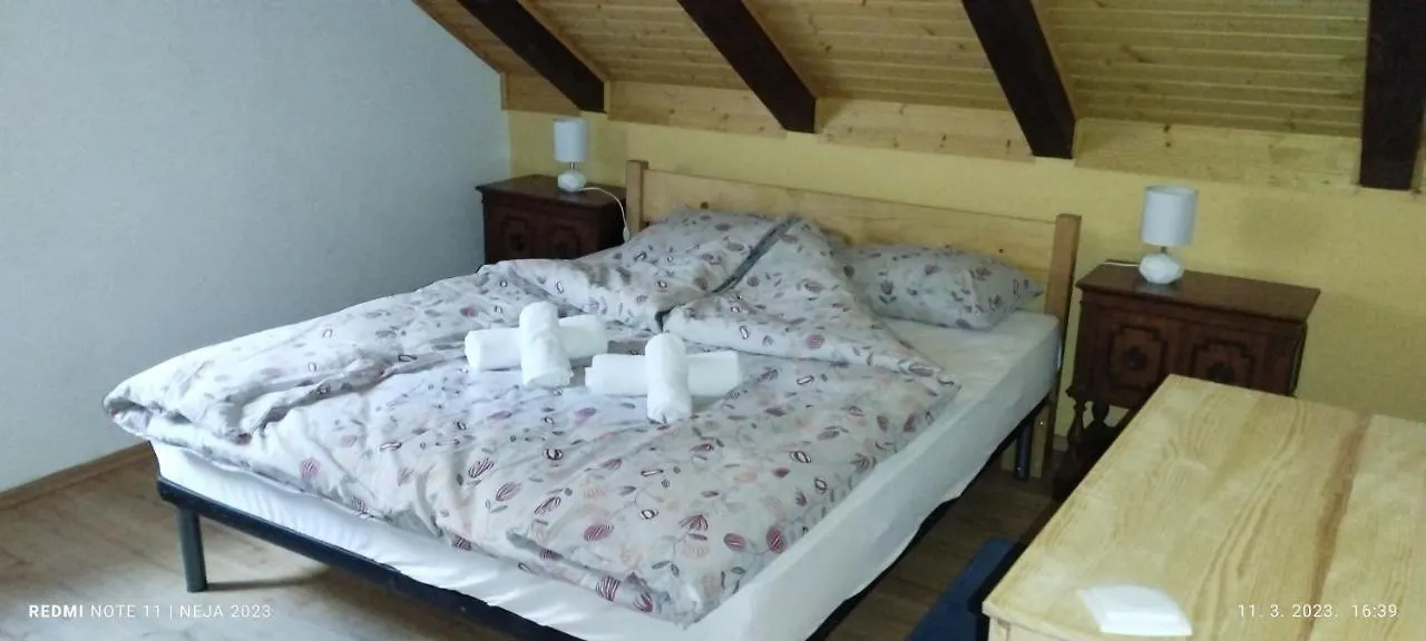 Kuca Za Odmor Denis Villa Mala Lesnica Vakantiehuis