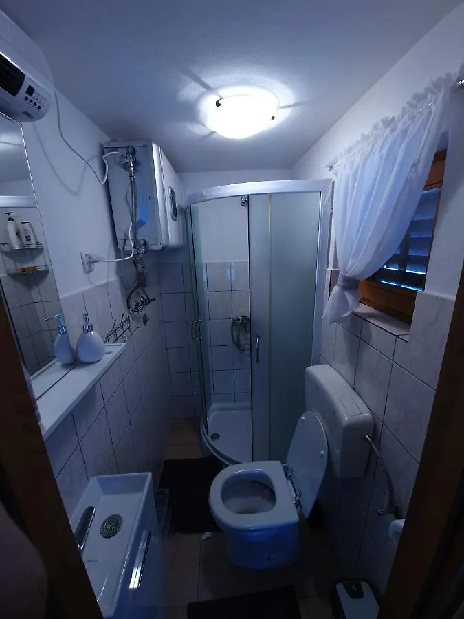 Kuca Za Odmor Denis Villa Mala Lesnica 0*,  Kroatië